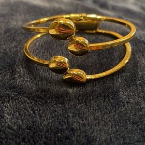 Fashion jewelry cuff bracelet